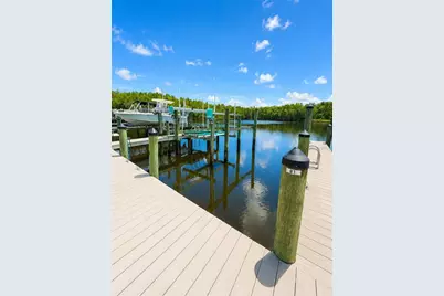 11122 W Cove Harbor Drive, Crystal River, FL 34428 - Photo 4