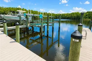 11122 W Cove Harbor Dr, Crystal River, FL 34428 - Photo 4