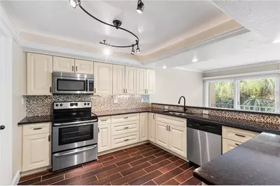 225 Country Club Drive #E346, Largo, FL 33771 - Photo 8