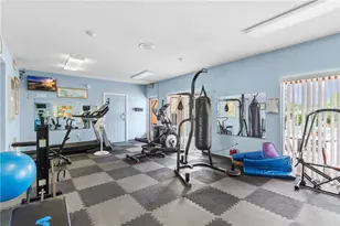 225 Country Club Dr, Largo, FL 33771 - Photo 42