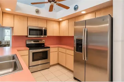 11071 W Thoreau Place, Crystal River, FL 34428 - Photo 14