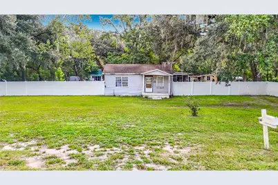 6708 16th Street #1, Zephyrhills, FL 33542 - Photo 4
