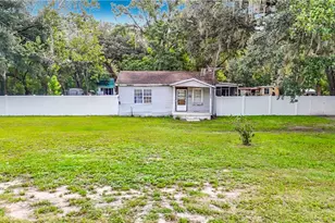 6708 16th St, Zephyrhills, FL 33542 - Photo 4