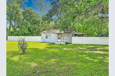 6708 16th Street #1, Zephyrhills, FL 33542 - Photo 2