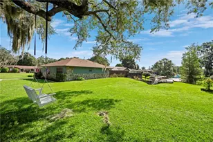 1351 Cr 482N, Lake Panasoffkee, FL 33538 - Photo 52
