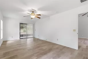 7410 W Newcastle Ct, Dunnellon, FL 34433 - Photo 18