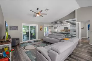 9570 E Tsala Apopka Dr, Floral City, FL 34436 - Photo 12