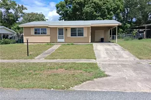 2109 W Howard Pl, Citrus Springs, FL 34434 - Photo 2