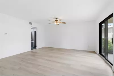 11555 W Bayshore Drive #112, Crystal River, FL 34429 - Photo 16