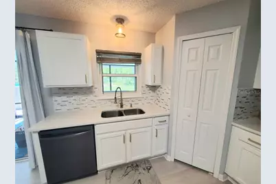 8960 N Athens Drive, Citrus Springs, FL 34433 - Photo 8