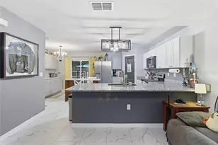 39 W Lynxx Dr, Citrus Springs, FL 34434 - Photo 8