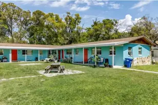 645 NE 10th St, Crystal River, FL 34428 - Photo 12