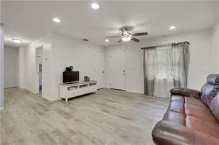 4081 N Holiday Dr, Crystal River, FL 34428 - Photo 10