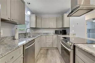 4081 N Holiday Dr, Crystal River, FL 34428 - Photo 16