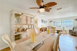 421 W Blueflax Ct, Beverly Hills, FL 34465 - Photo 10