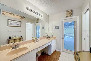 421 W Blueflax Ct, Beverly Hills, FL 34465 - Photo 22
