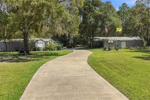 3159 N Holiday Dr, Crystal River, FL 34428 - Photo 1