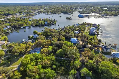 20 NW Magnolia Circle, Crystal River, FL 34428 - Photo 4