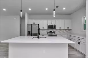 7644 N Voyager Dr, Citrus Springs, FL 34433 - Photo 10