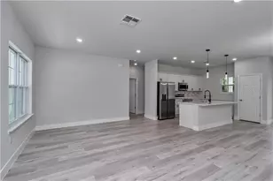 7658 N Voyager Dr, Citrus Springs, FL 34433 - Photo 4