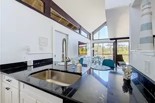 2647 N Seabreeze Point, Crystal River, FL 34429 - Photo 10