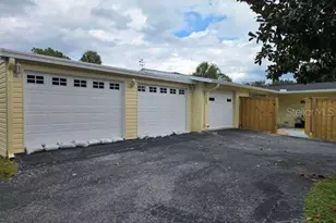 7507 W 7 Rivers Dr, Crystal River, FL 34429 - Photo 6