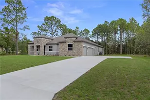 3339 W Villanova Ct, Beverly Hills, FL 34465 - Photo 6