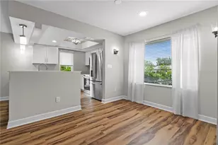 11269 W Bayshore Dr, Crystal River, FL 34429 - Photo 18