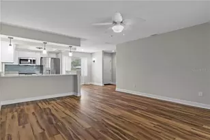 11269 W Bayshore Dr, Crystal River, FL 34429 - Photo 12