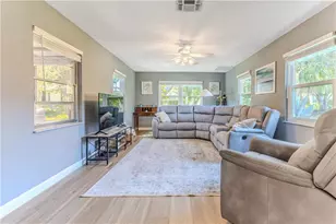 6428 Plantation Rd, Spring Hill, FL 34606 - Photo 16