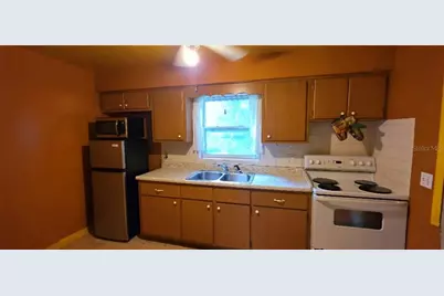 15 N Wadsworth Avenue, Beverly Hills, FL 34465 - Photo 10