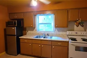 15 N Wadsworth Ave, Beverly Hills, FL 34465 - Photo 10