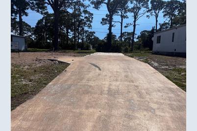 181 S Fiji Circle #181, Englewood, FL 34223 - Photo 2