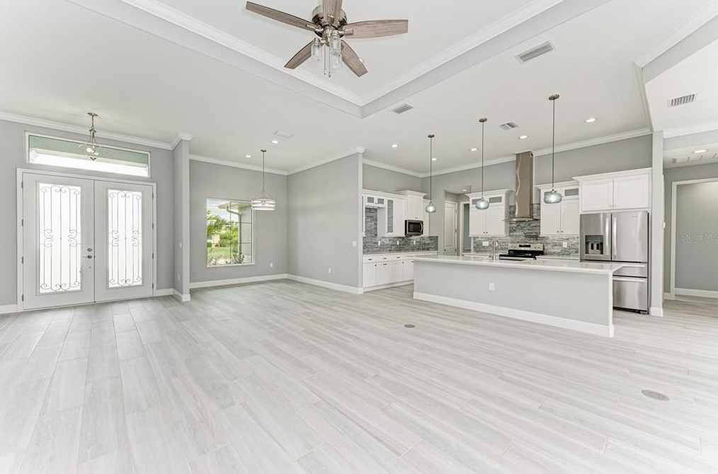 58 Long Meadow Ct, Placida, FL 33947