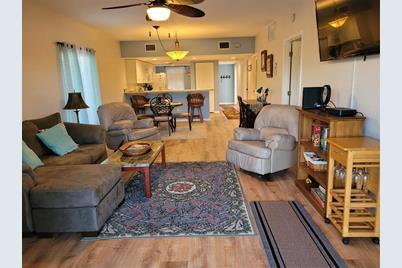 9550 Fiddlers Green Circle #105, Rotonda West, FL 33947 - Photo 18