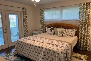 1626 New Point Comfort Rd, Englewood, FL 34223 - Photo 16