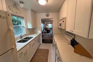 1626 New Point Comfort Rd, Englewood, FL 34223 - Photo 30