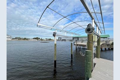 1626 New Point Comfort Road, Englewood, FL 34223 - Photo 12