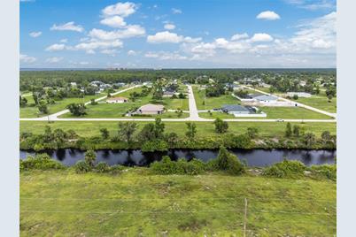 3902 NW 41st Lane, Cape Coral, FL 33993 - Photo 14
