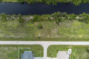 3902 NW 41st Ln, Cape Coral, FL 33993 - Photo 6