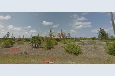 10486 Poughkeepsie Circle, Port Charlotte, FL 33981 - Photo 12