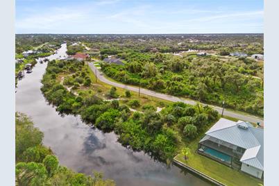 13228 Amaryllis Circle, Port Charlotte, FL 33981 - Photo 6