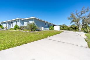 320 Anchor Row, Placida, FL 33946 - Photo 2