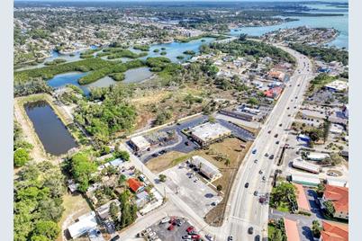 202 E Bay Heights Road, Englewood, FL 34223 - Photo 2
