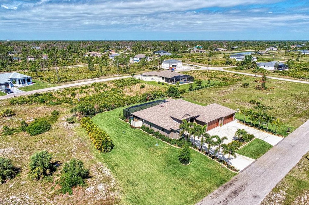 8 Heave Ln, Placida, FL 33946