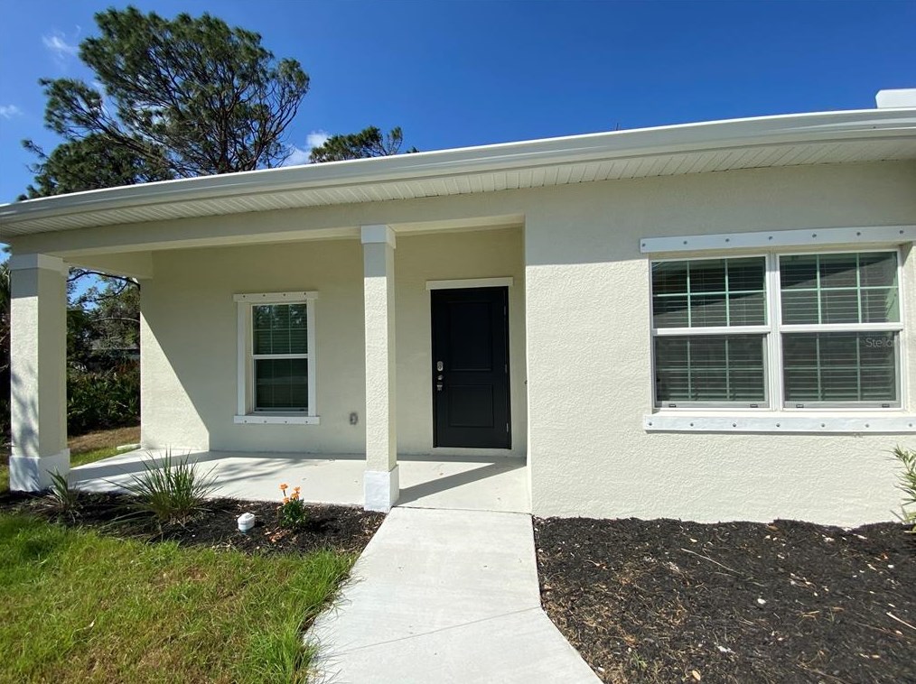 4725 Maverick St, Venice, FL 34288-2852