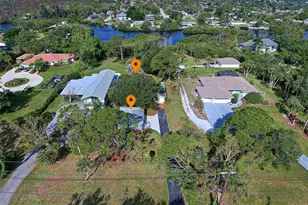 110 S Oxford Dr, Englewood, FL 34223 - Photo 44