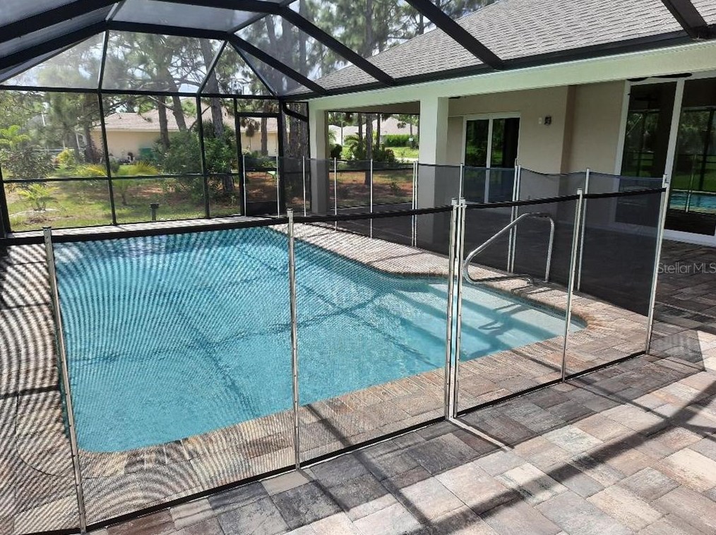 207 Broadmoor Ln, Placida, FL 33947
