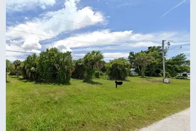 66 Bunker Court, Rotonda West, FL 33947 - Photo 2