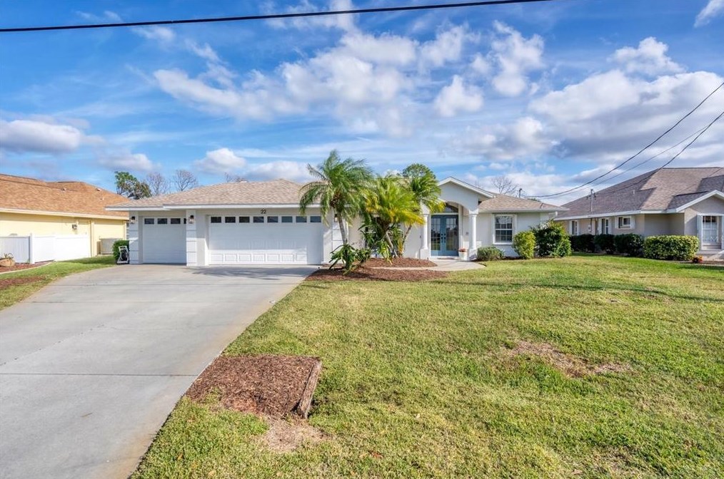 22 Medalist Ct, Placida, FL 33947-2170